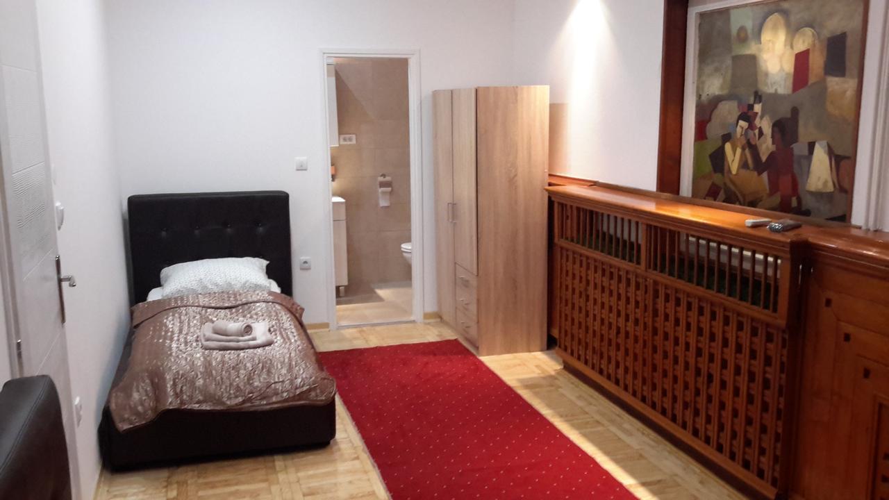 Fortezza Rooms Nis Luaran gambar