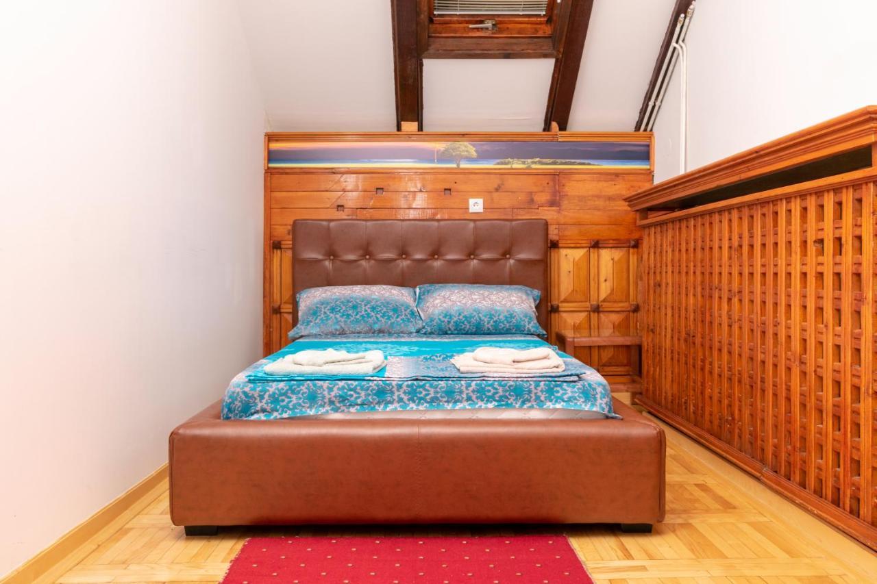 Fortezza Rooms Nis Luaran gambar